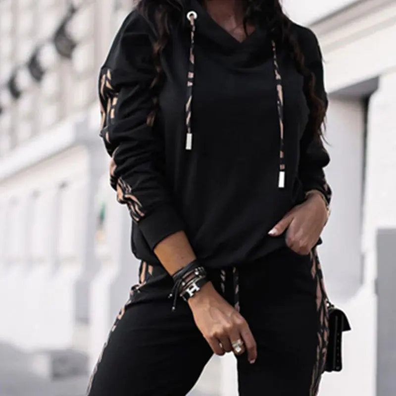 Ladies' Trendy Skirt and Top Combo