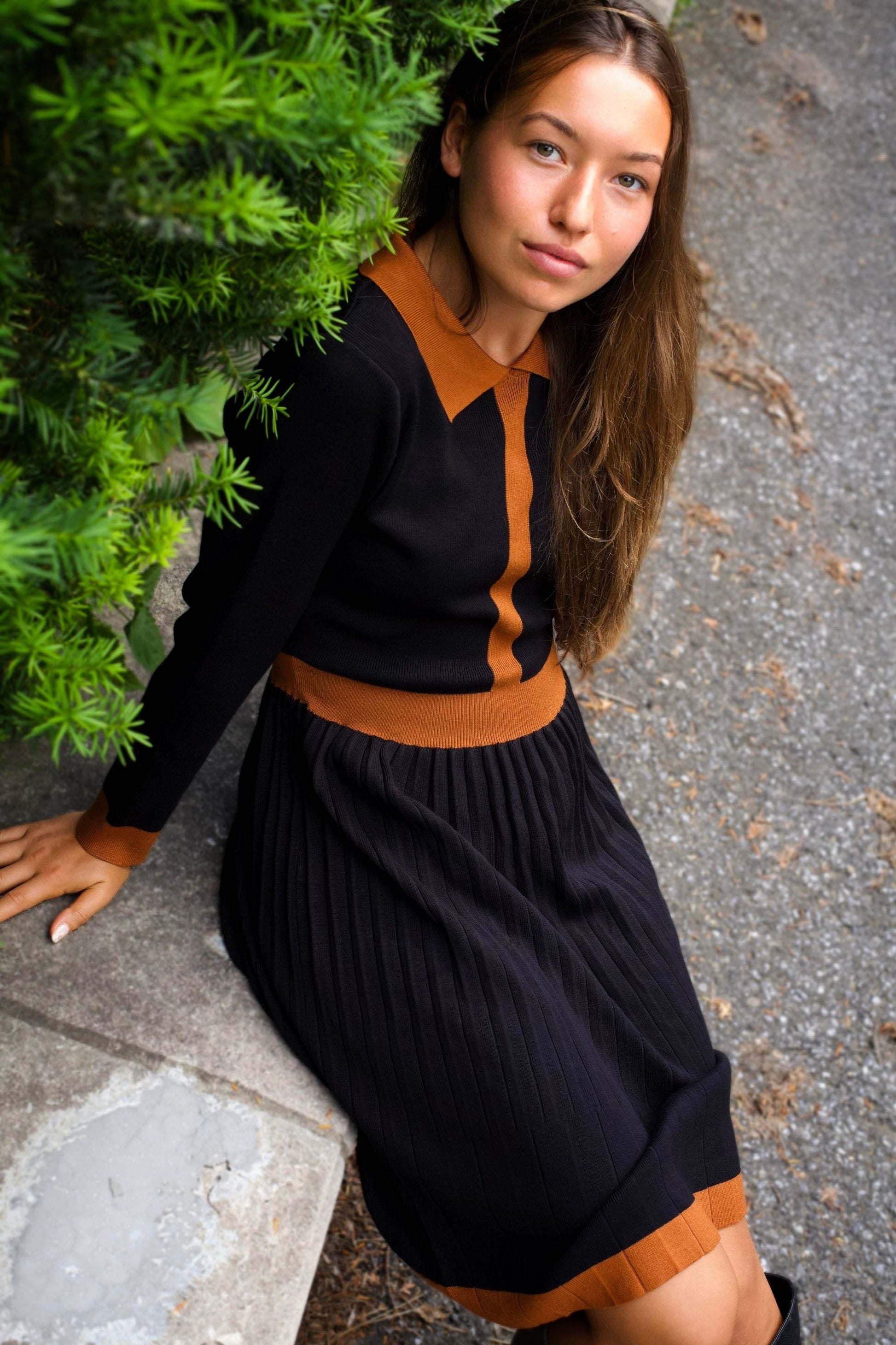 Clarissa Knit Women's Dress Contrast Trim Long Sleeves-2