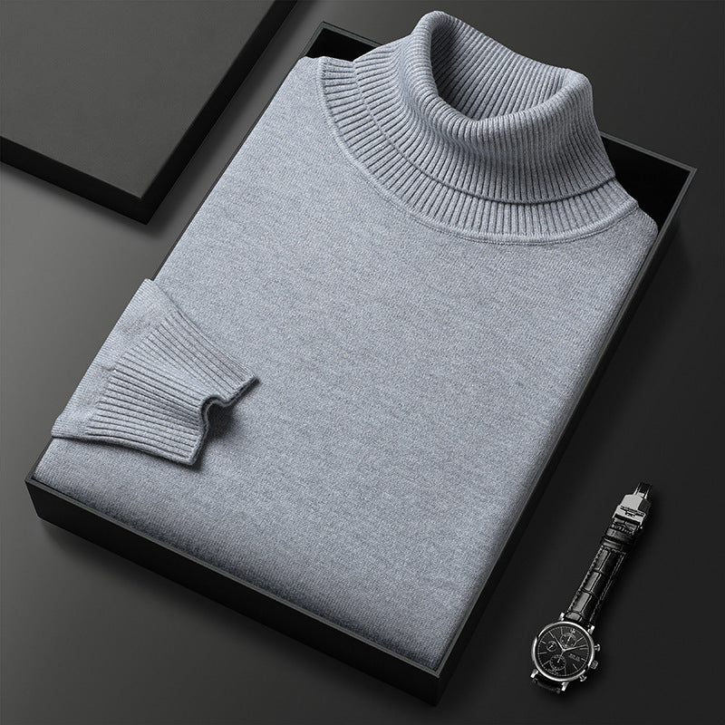 UrbanWarm Solid Turtleneck